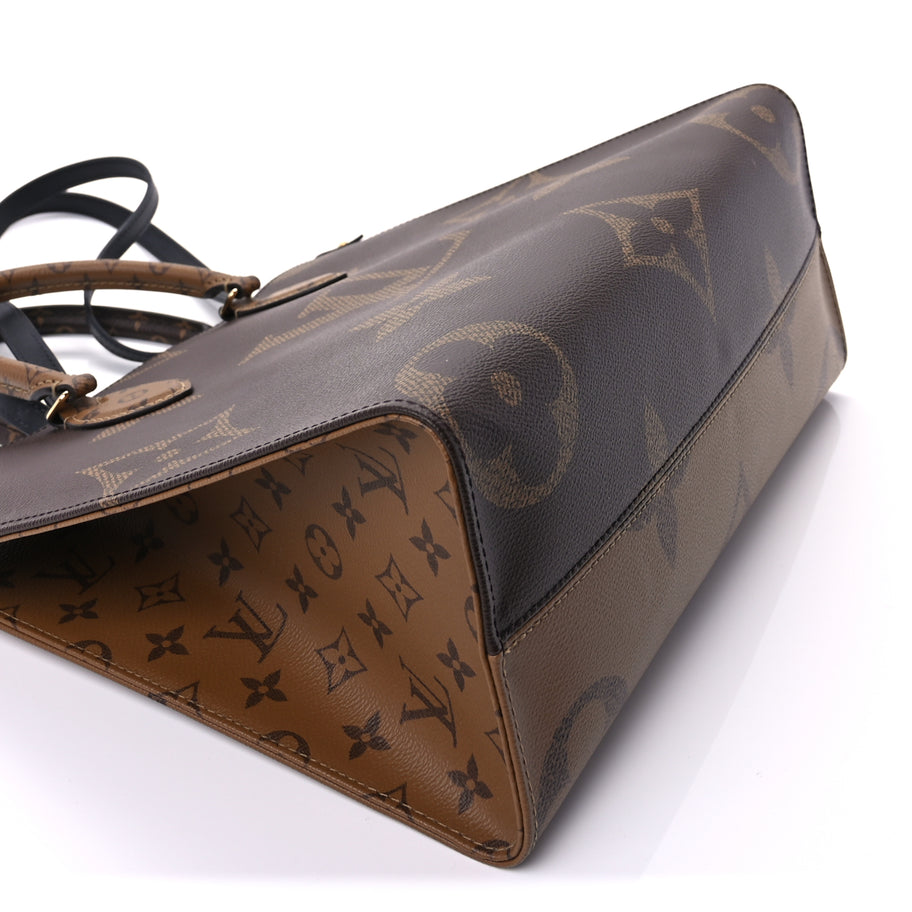 Louis Vuitton Reverse Monogram Giant Onthego MM Image 7