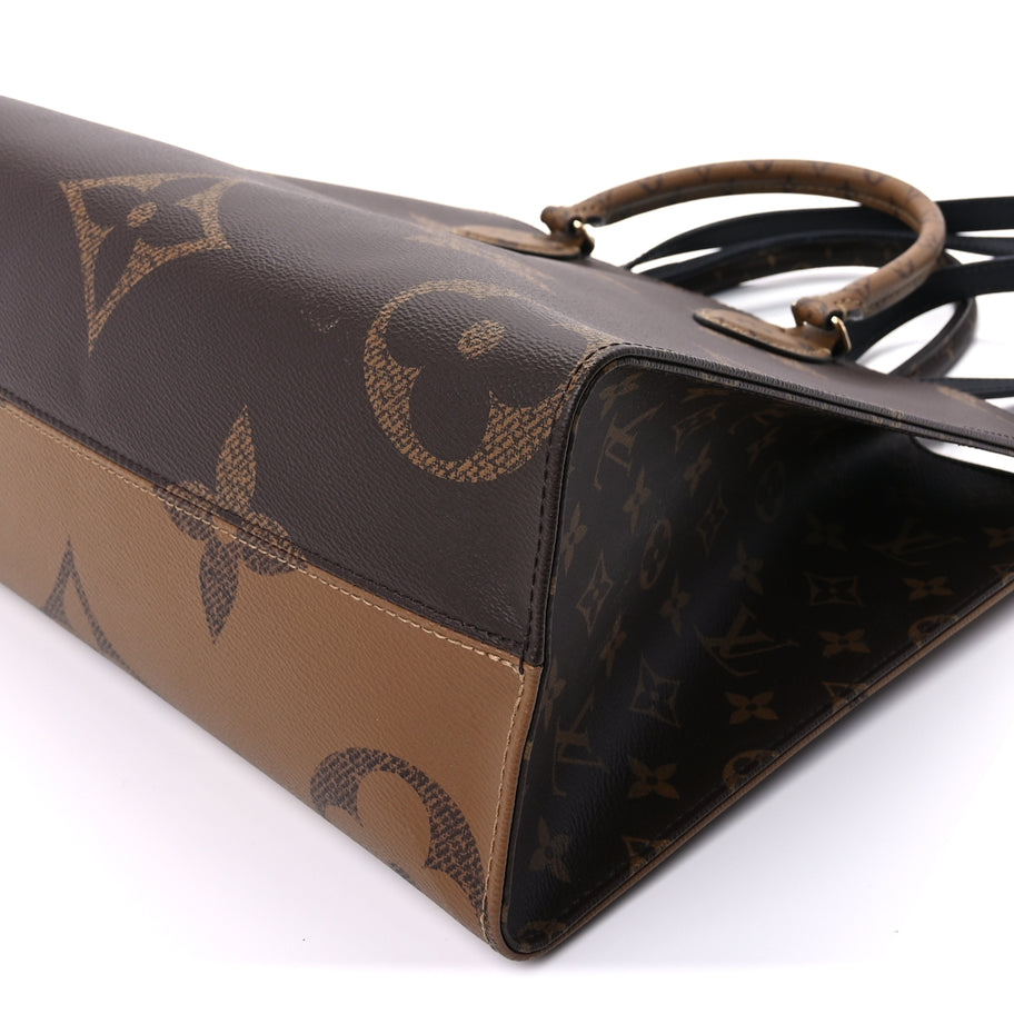 Louis Vuitton Reverse Monogram Giant Onthego MM Image 8