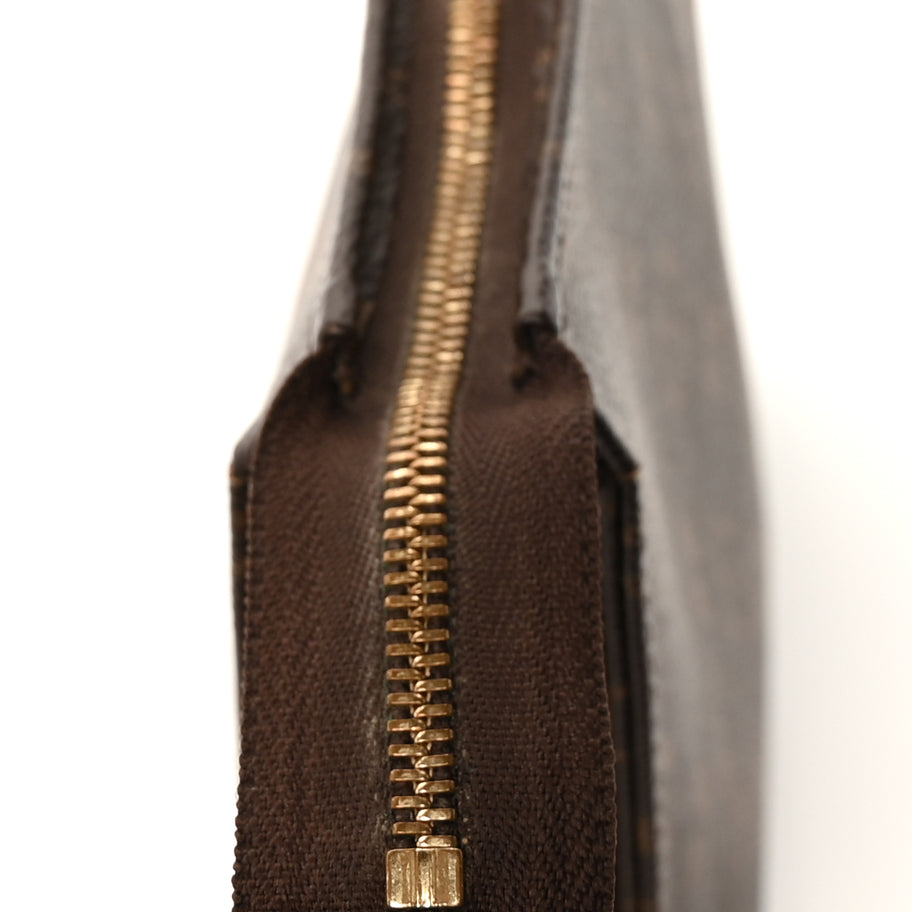 Louis Vuitton Monogram Toiletry Pouch 26 Image 6