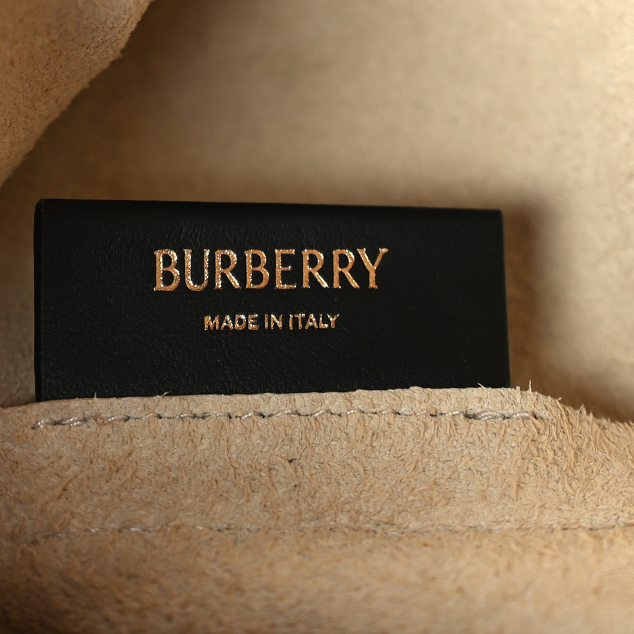 Burberry Signature Grain Extra Large Chess Shoulder Bag Pearl Image 5