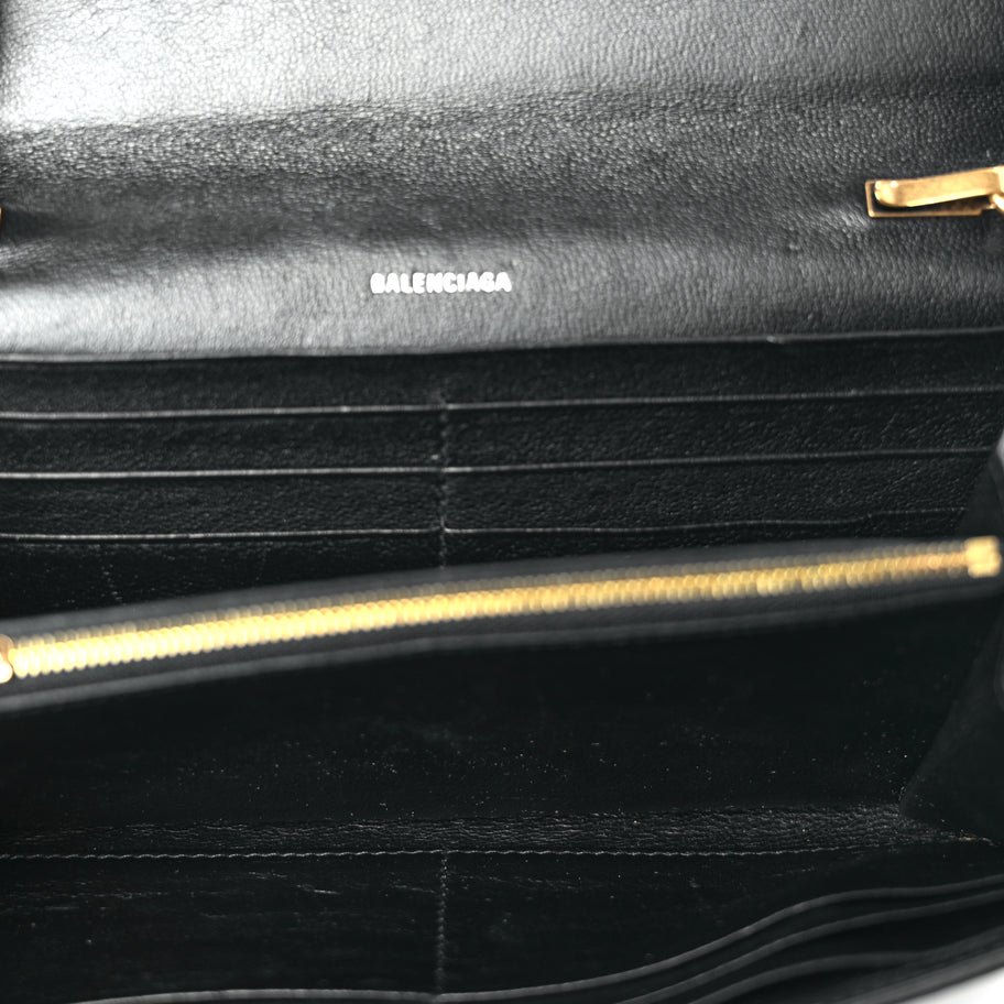 Balenciaga Grained Calfskin Logo Cash Phone Holder Wallet On Chain Black Image 4