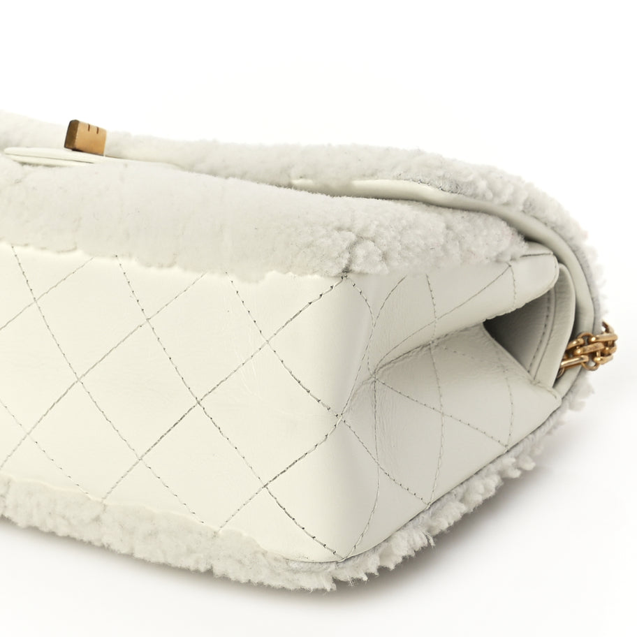 Chanel Shearling Lambskin Aged Calfskin Quilted 2.55 Reissue 225 Flap White Image 9