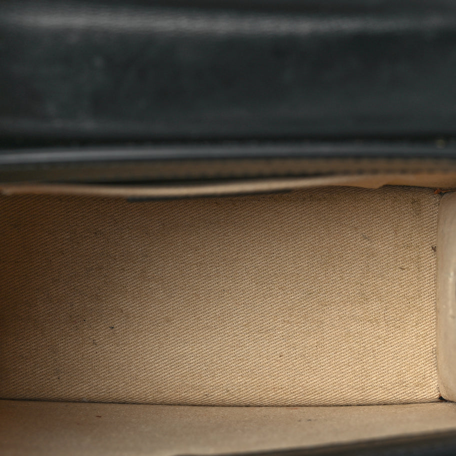 Jacquemus Smooth Calfskin Le Chiquito Moyen Black Image 4