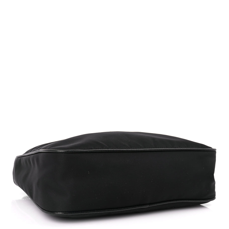 Prada Nylon Re-Edition 2005 Shoulder Bag Black Image 3