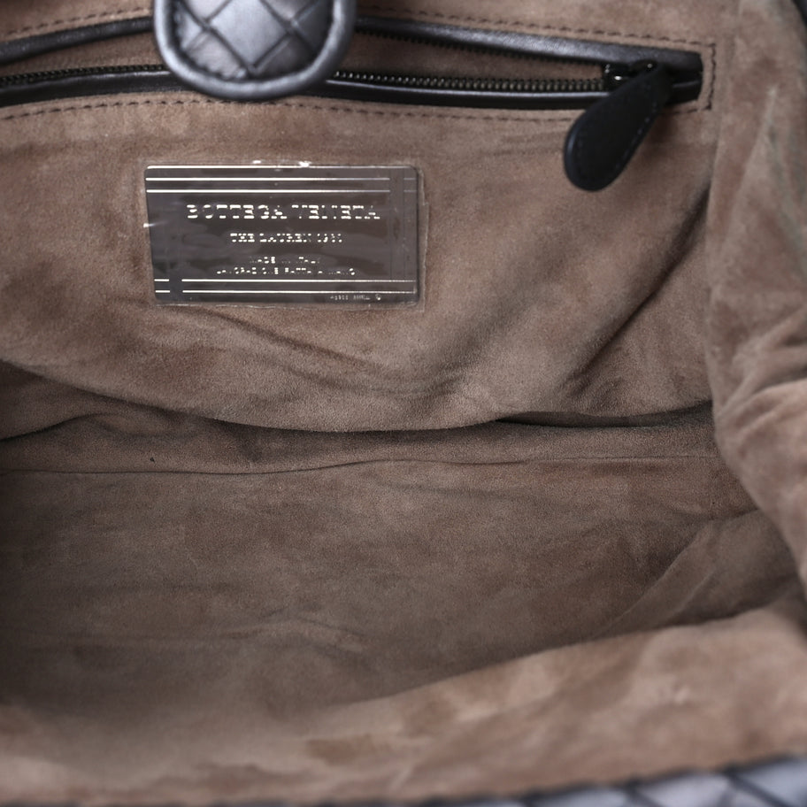 Bottega Veneta Nappa Intrecciato The Lauren 1980 Clutch Argento Ossidato Image 7