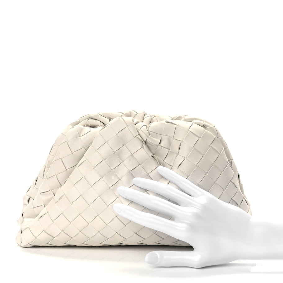 Bottega Veneta Nappa Maxi Intrecciato The Pouch Oversized Clutch Plaster Plaster Image 2