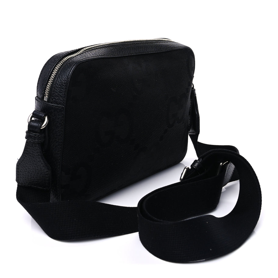 Gucci Monogram Jumbo GG Textured Dollar Calfskin Messenger Shoulder Bag  Black Image 2