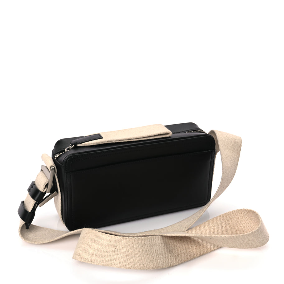 Jacquemus  Smooth Calfskin Le Cuerda Horizontal Black Image 2