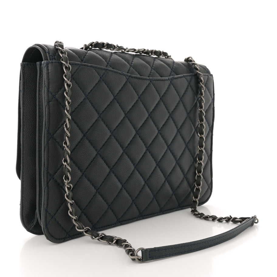 Chanel Caviar Quilted Flap With Chain Blue Image 3