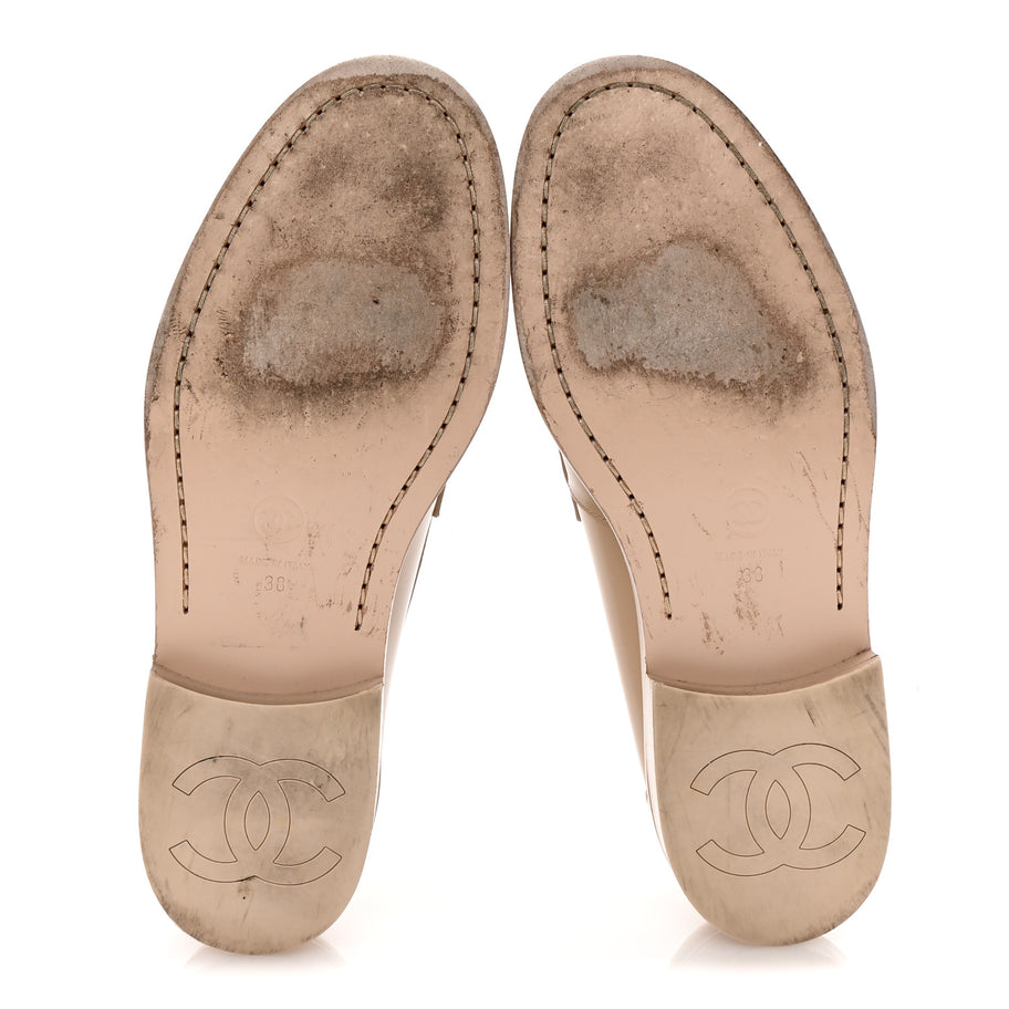 Chanel Shiny Calfskin CC Loafers 38 Beige White Image 5