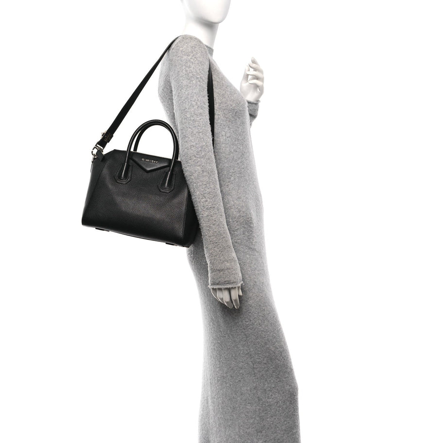 Givenchy Sugar Goatskin Small Antigona Black Image 2