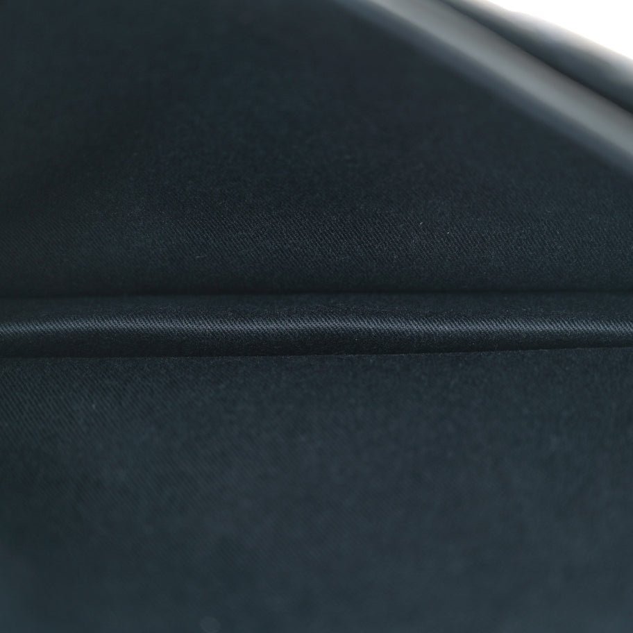 Chanel Caviar Quilted Flap With Chain Blue Image 6