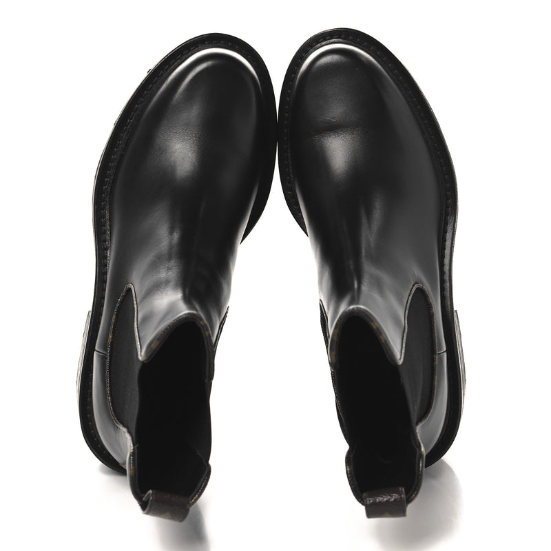  Louis Vuitton Calfskin Monogram Beaubourg Ankle Boots Black