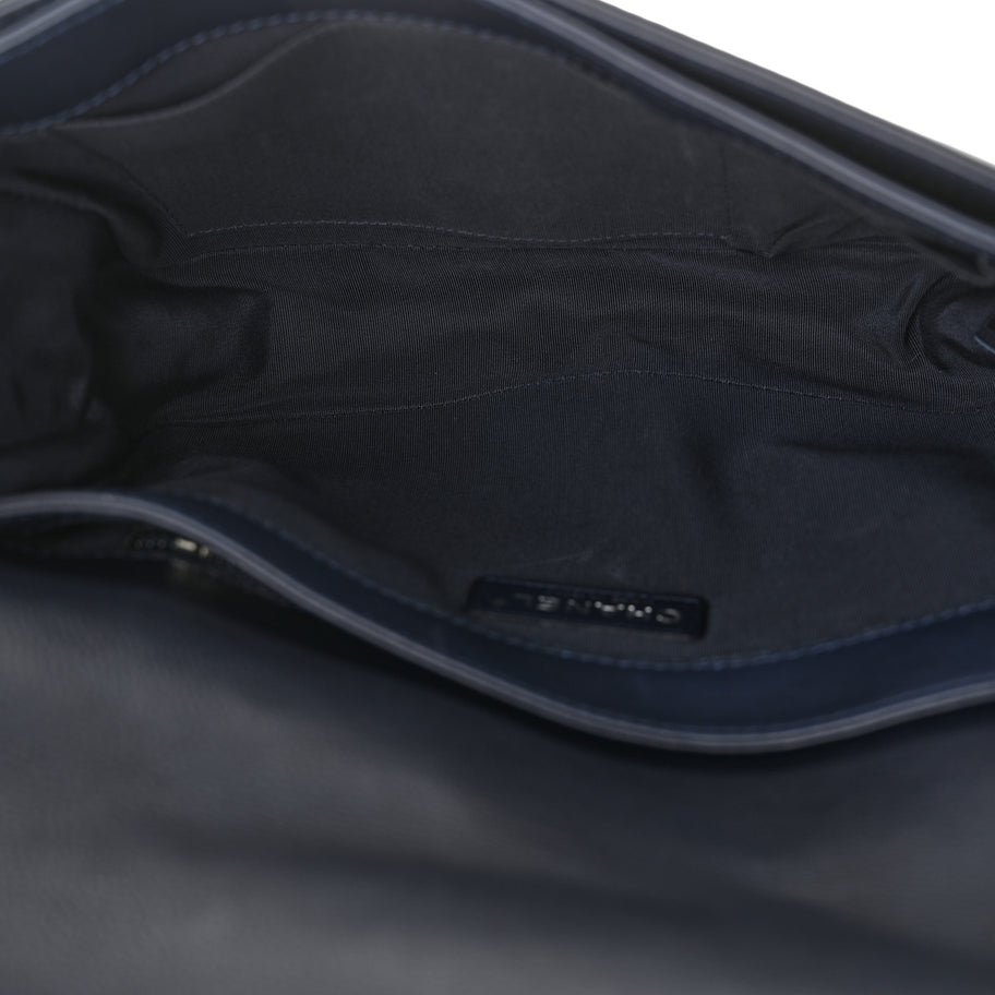 Chanel Calfskin New Medium Boy Reverso Flap Navy Image 5