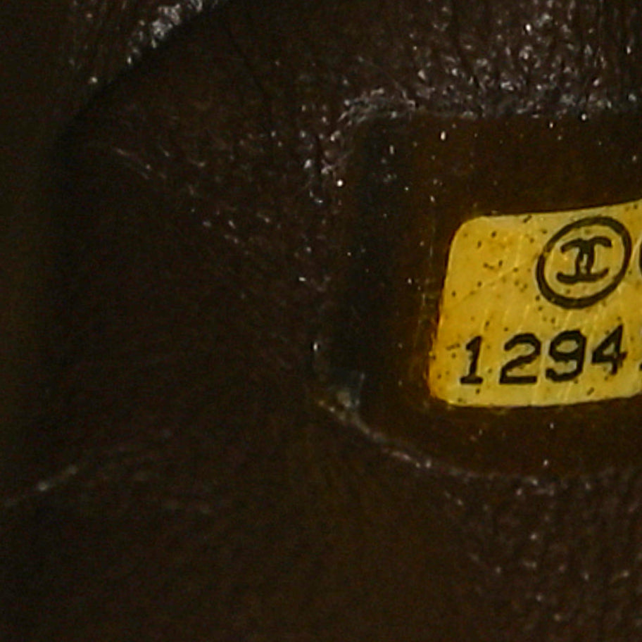 Chanel Aged Calfskin Reissue 2.55 Tote Bronze Image 7