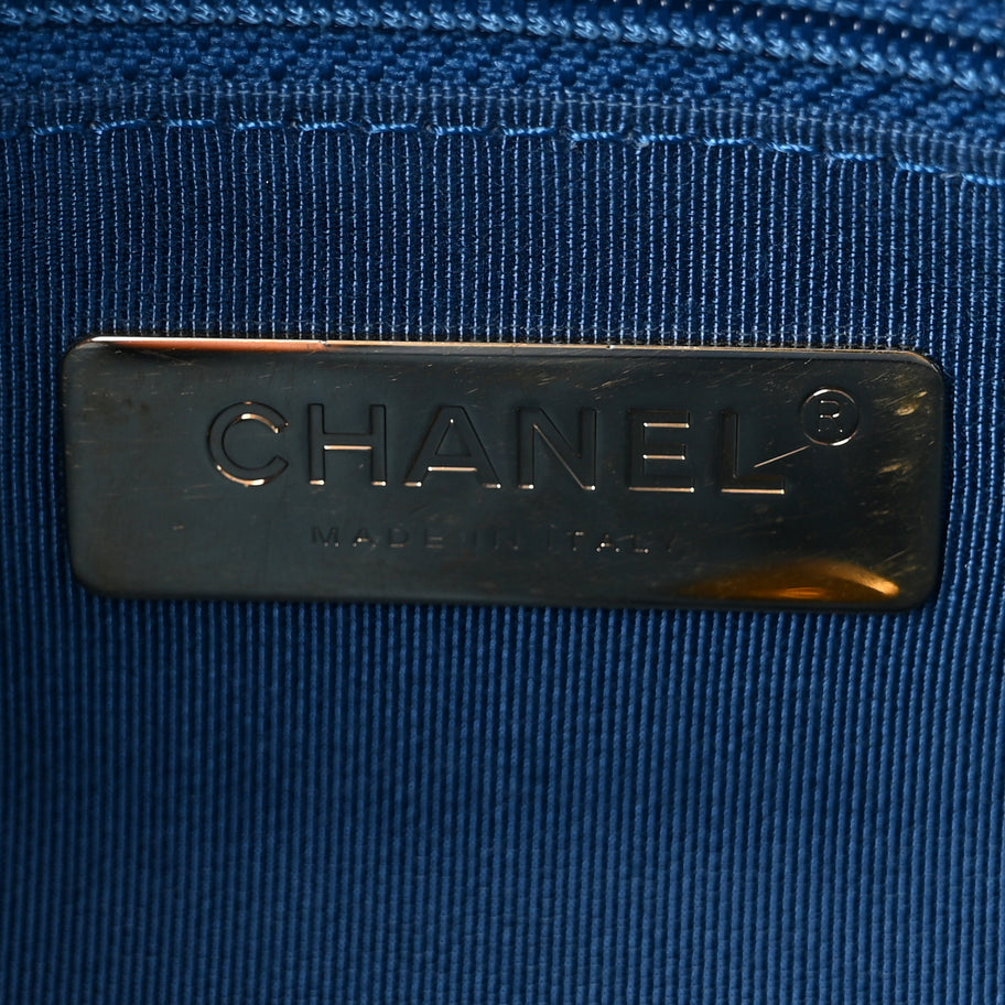 Chanel Lambskin Quilted Medium 19 Flap Blue Image 6