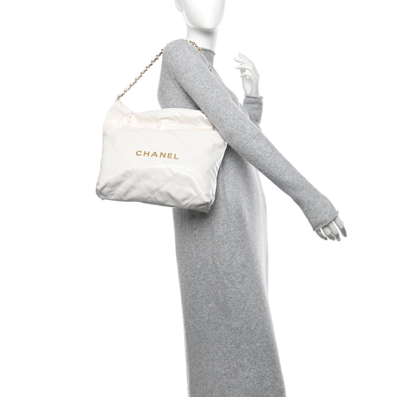  Chanel Shiny Calfskin Quilted Small 22 White