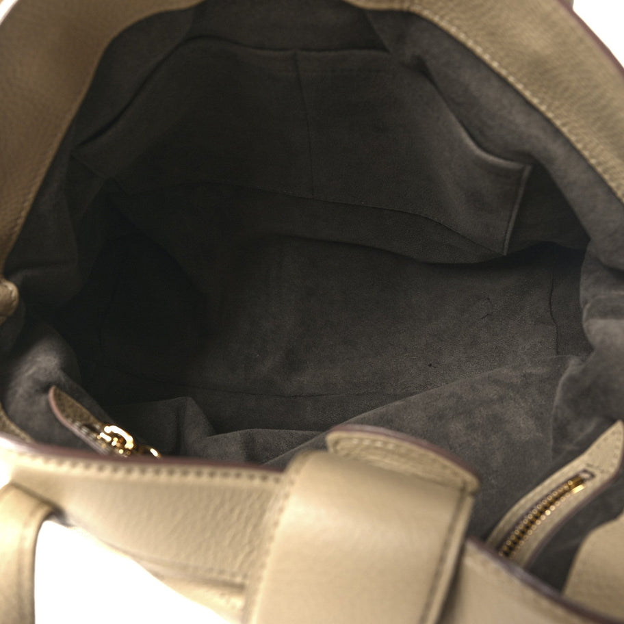 Louis Vuitton Mahina Cirrus PM  Beige Opal Image 5