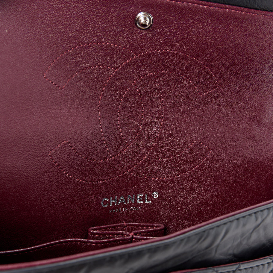 Chanel Aged Calfskin Space Charms 2.55 Reissue 225 Flap Black Image 6