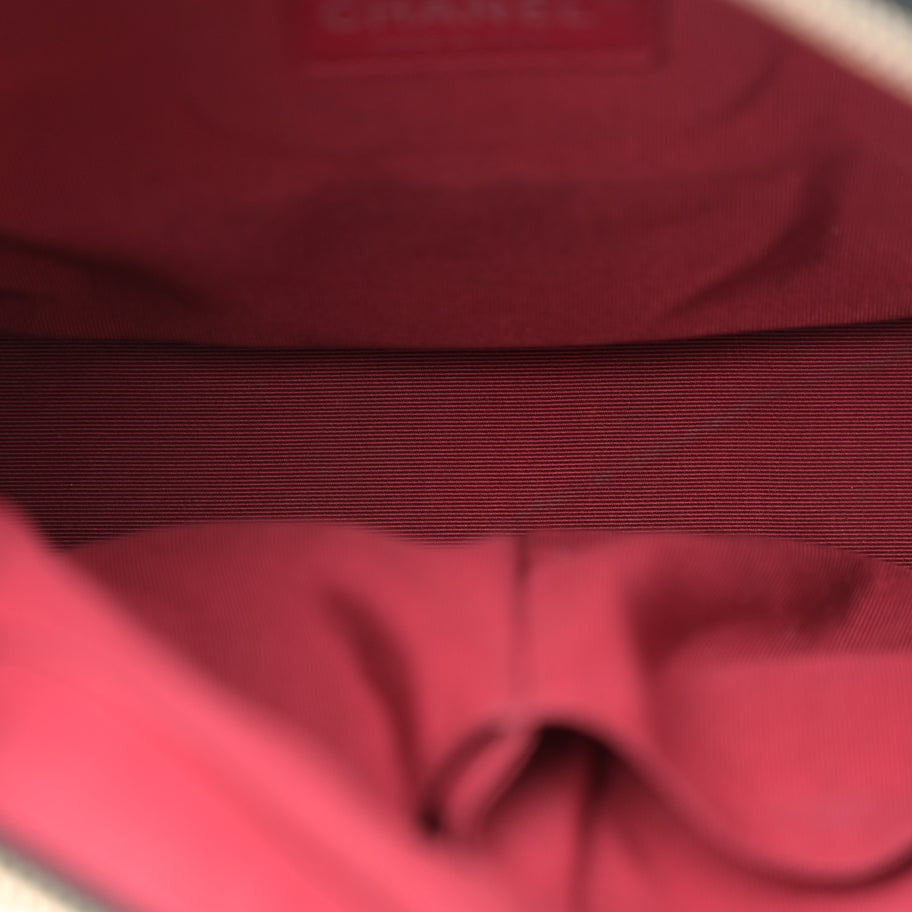 Chanel Aged Calfskin Quilted Medium Gabrielle Hobo Black Image 5