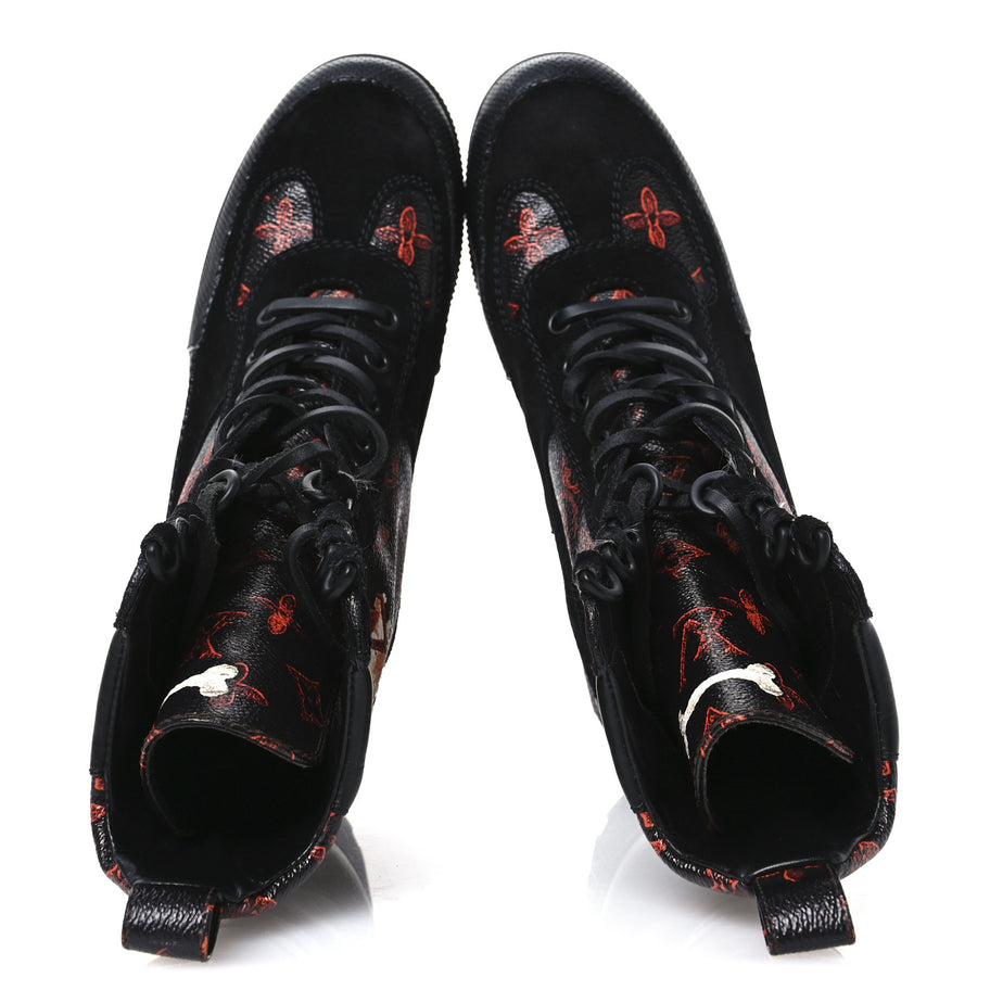 Louis Vuitton Suede Calfskin Catogram Laureate Platform Desert Boots Black Marron Image 2