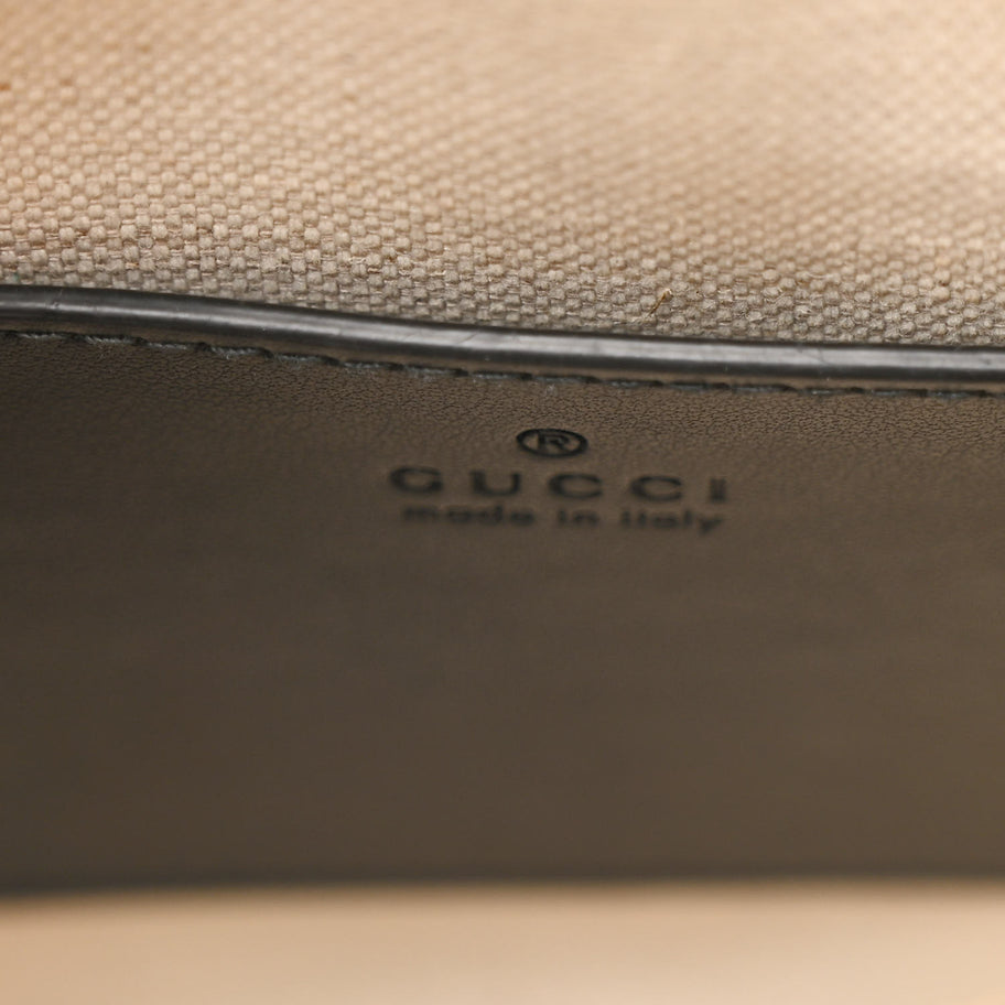 Gucci Calfskin GG Matelasse Shoulder Bag Black Natural Image 6