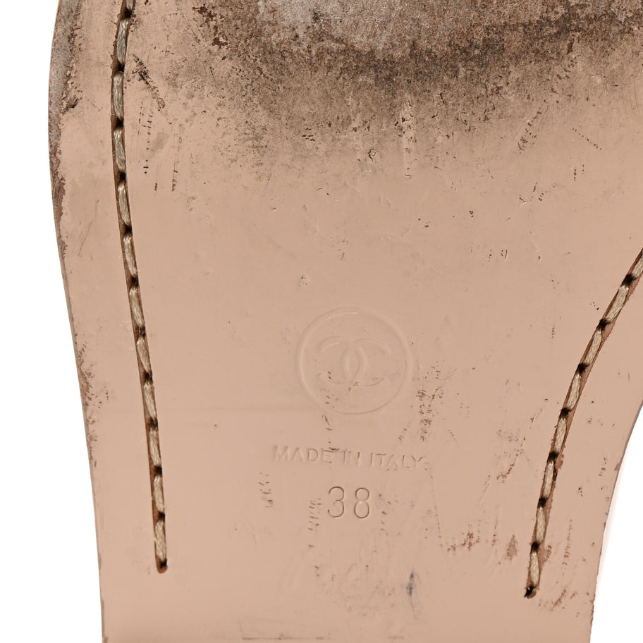 Chanel Shiny Calfskin CC Loafers 38 Beige White Image 6