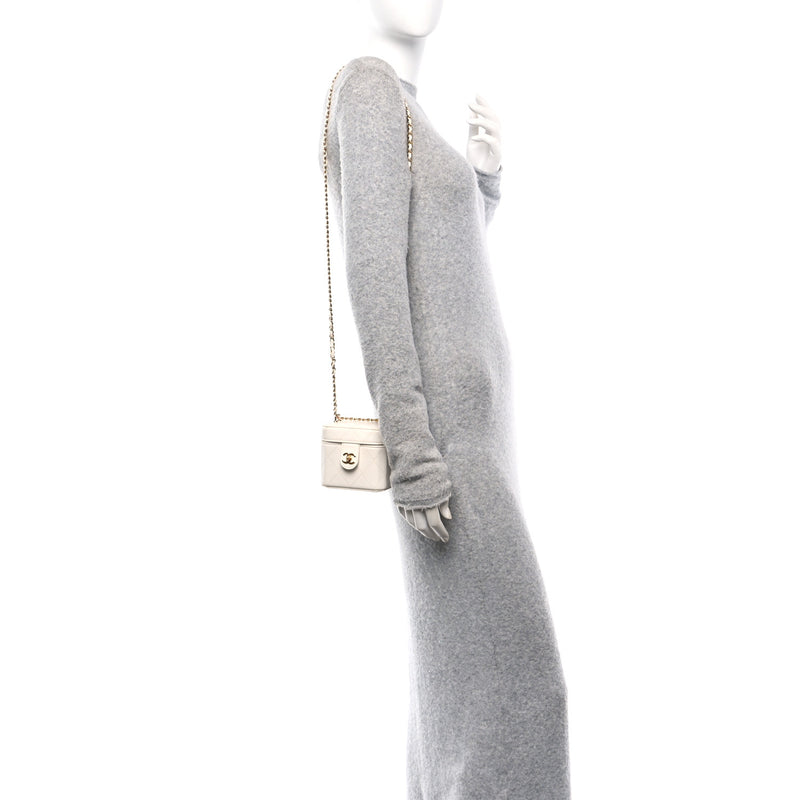  Chanel Lambskin Quilted Vanity Clutch With Chain White