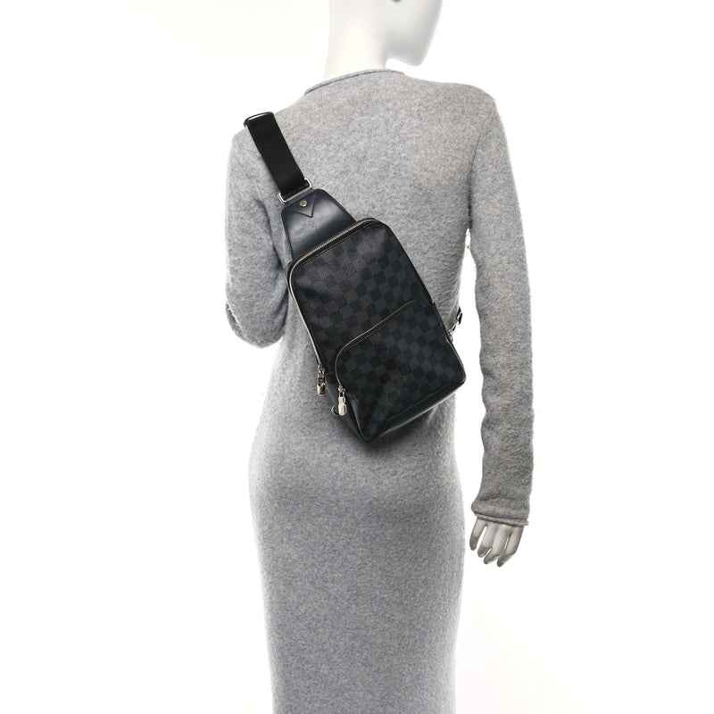  Louis Vuitton Damier Graphite Avenue Sling Backpack