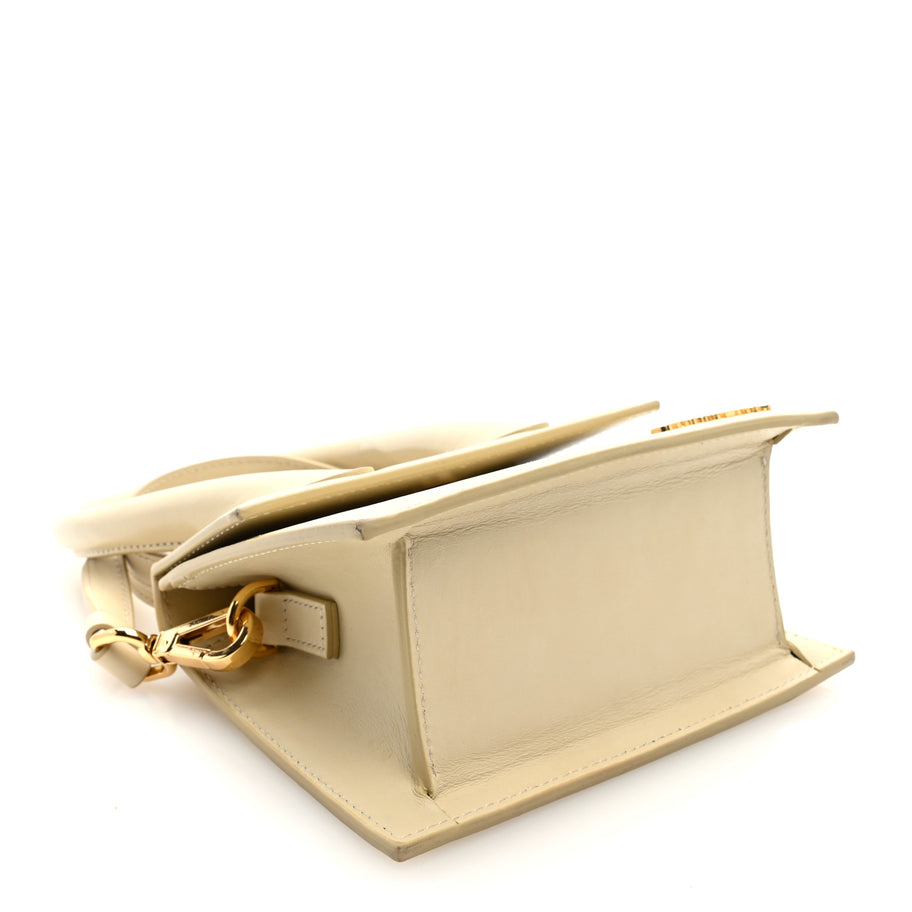 Jacquemus Smooth Calfskin Le Chiquito Moyen Ivory Image 4